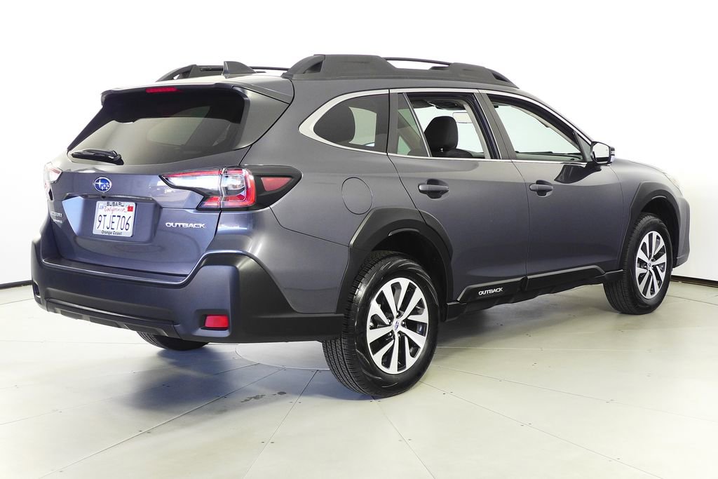 Certified 2025 Subaru Outback Premium image 7