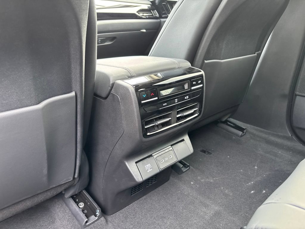 New 2026 Acura MDX SH-AWD image 25