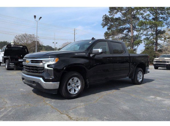Used 2025 Chevrolet Silverado 1500 LT RWD image 1