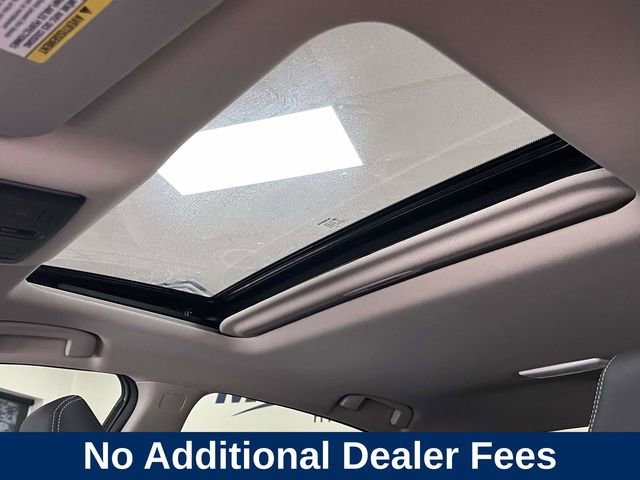 Used 2025 Nissan Altima 2.5 SL FWD image 16