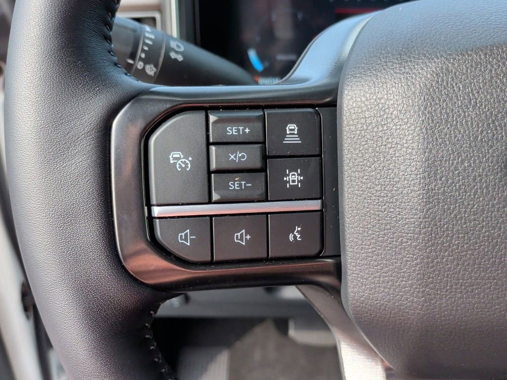 New 2026 Ford F250 Platinum w/ FX4 Off-Road Package image 19