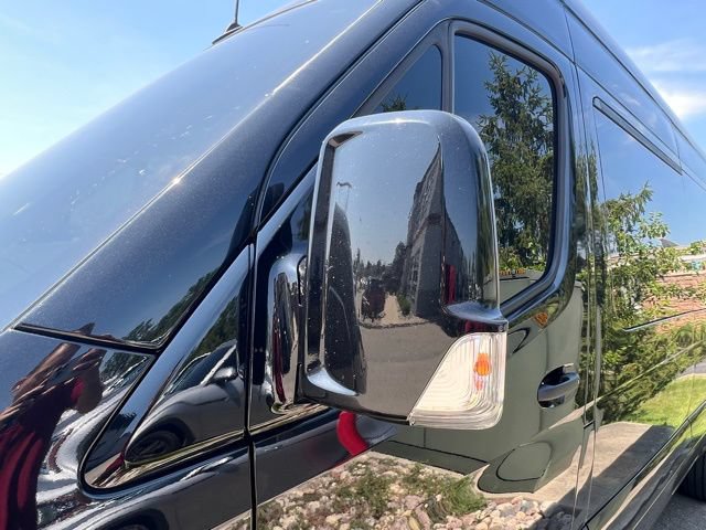 Used 2021 Mercedes-Benz Sprinter 3500 w/ Comfort Plus Package image 11