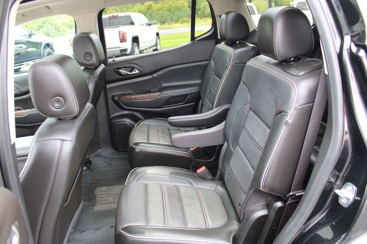 Used 2023 GMC Acadia Denali w/ Denali Ultimate Package AWD/4WD image 31
