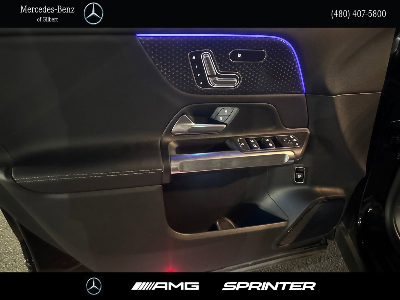 New 2025 Mercedes-Benz GLB 250 image 11