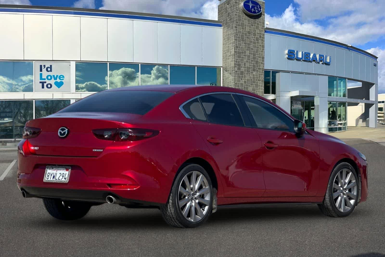Used 2021 MAZDA MAZDA3 s video 2