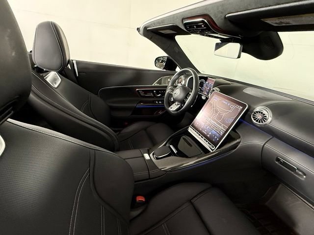 Used 2022 Mercedes-Benz SL 63 AMG 4MATIC image 37