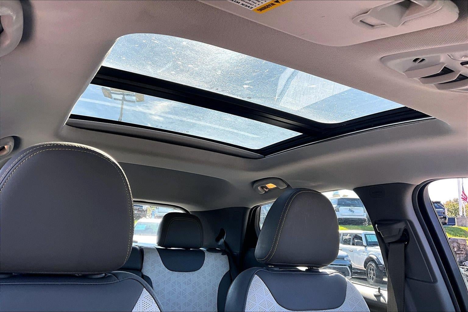 Used 2023 Chevrolet Bolt EUV Premier w/ Sun & Sound Package FWD image 26