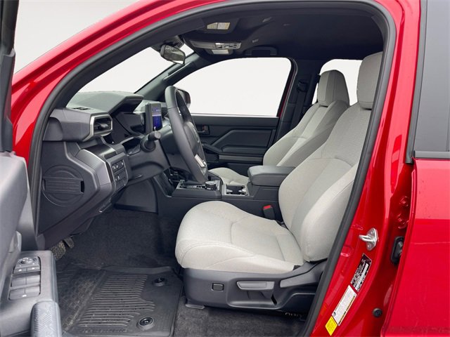 Certified 2025 Toyota 4Runner SR5 image 9