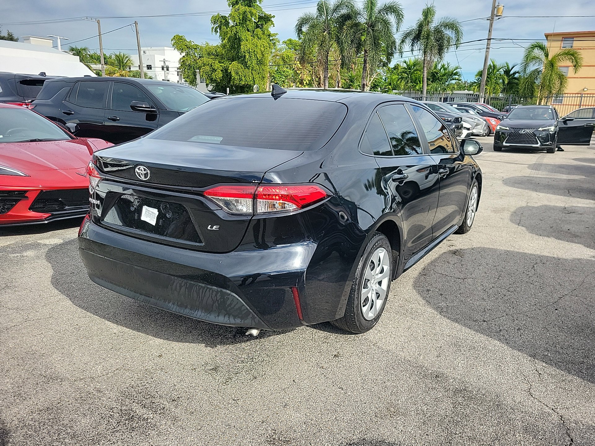 Used 2024 Toyota Corolla LE FWD image 7