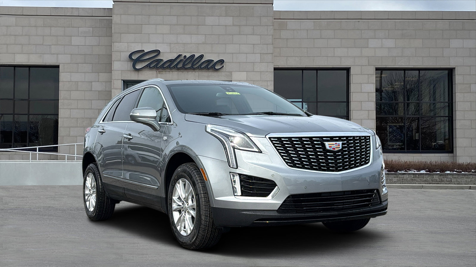 New 2026 Cadillac XT5 Luxury w/ LPO, Floor Liner Package