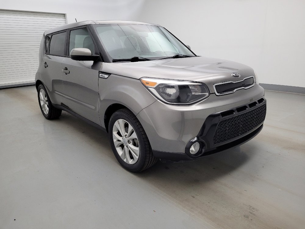 Used 2016 Kia Soul + FWD image 13
