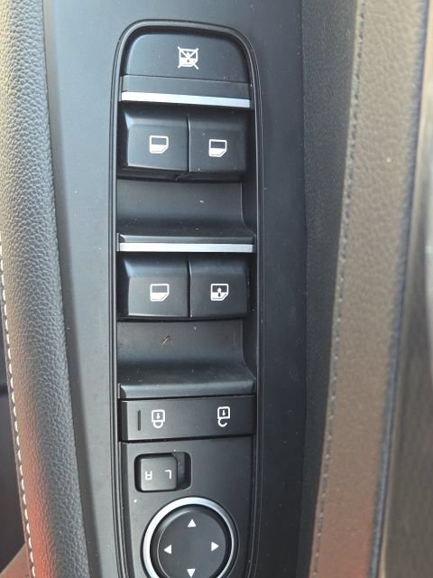 Used 2023 Kia Forte GT-Line w/ GT-Line Technology Package FWD image 17