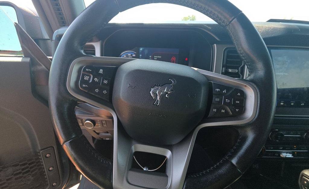 Used 2021 Ford Bronco First Edition AWD/4WD image 12