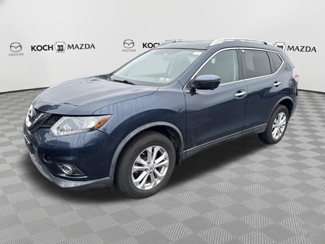 Used 2016 Nissan Rogue SV w/ SV Premium Package image 3