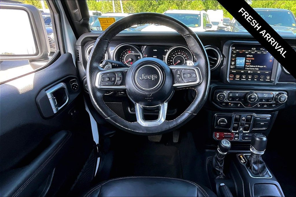 Used 2022 Jeep Wrangler Unlimited Rubicon w/ Xtreme Recon 35" Tire Package AWD/4WD image 14