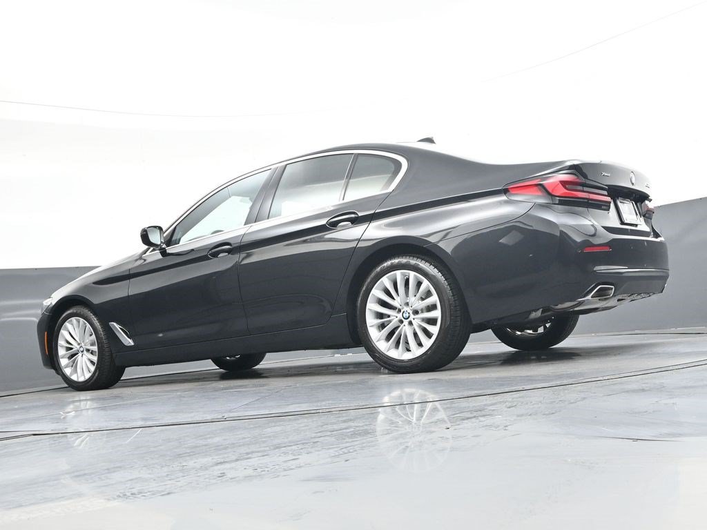 Used 2023 BMW 530i xDrive w/ Premium Package AWD/4WD image 30