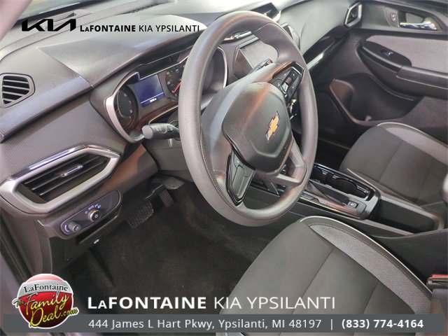 Used 2022 Chevrolet TrailBlazer LS image 1