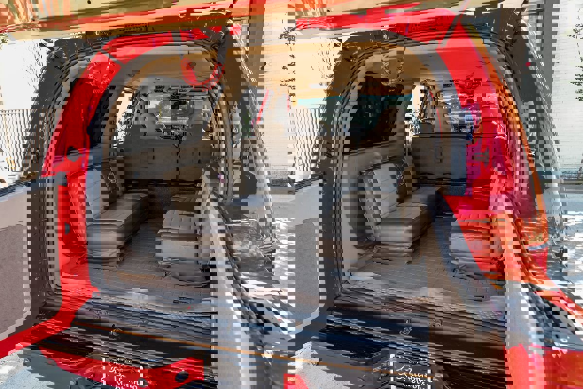 Used 2004 Ford Excursion Eddie Bauer image 45