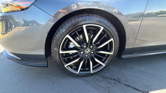 Used 2024 Honda Accord Touring image 10