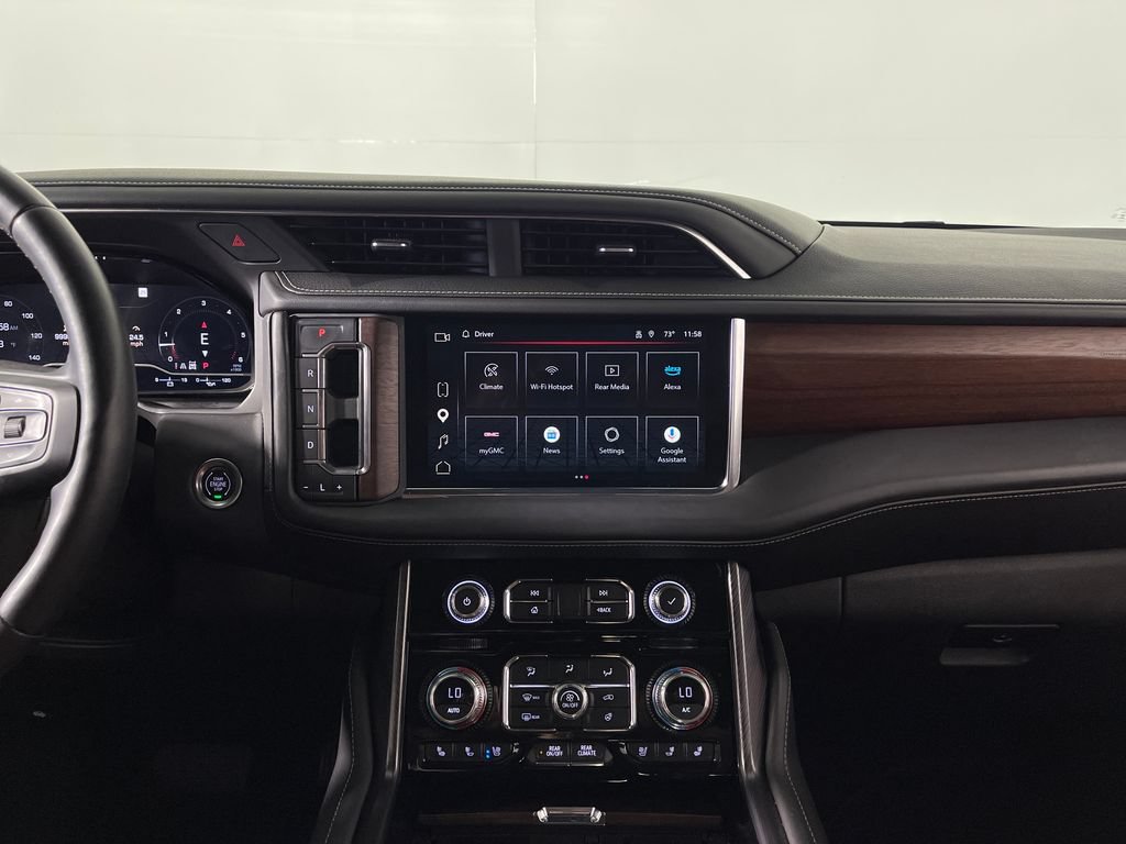 Used 2023 GMC Yukon Denali Ultimate AWD/4WD image 16