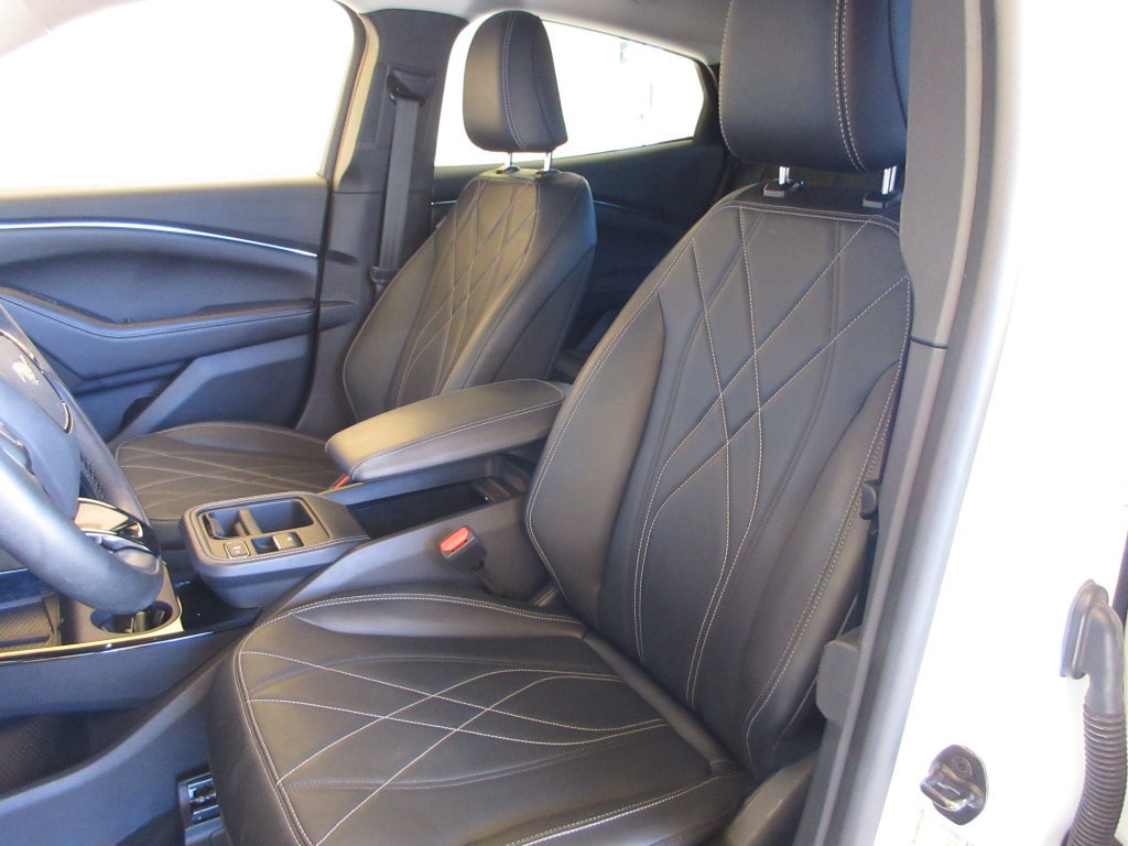 Certified 2025 Ford Mustang Mach-E Select RWD image 12