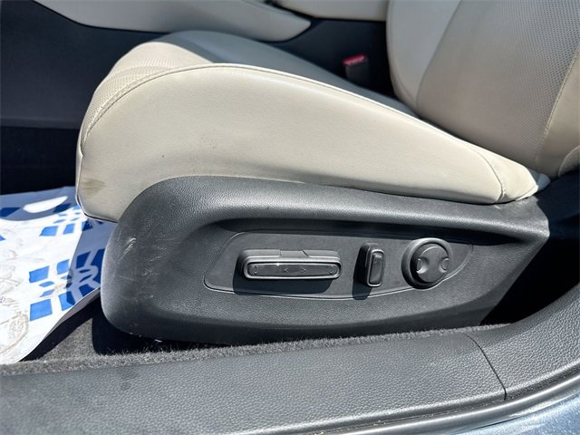 Used 2023 Honda Accord Touring image 12