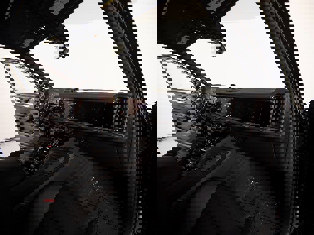 New 2026 Porsche Cayenne S image 27