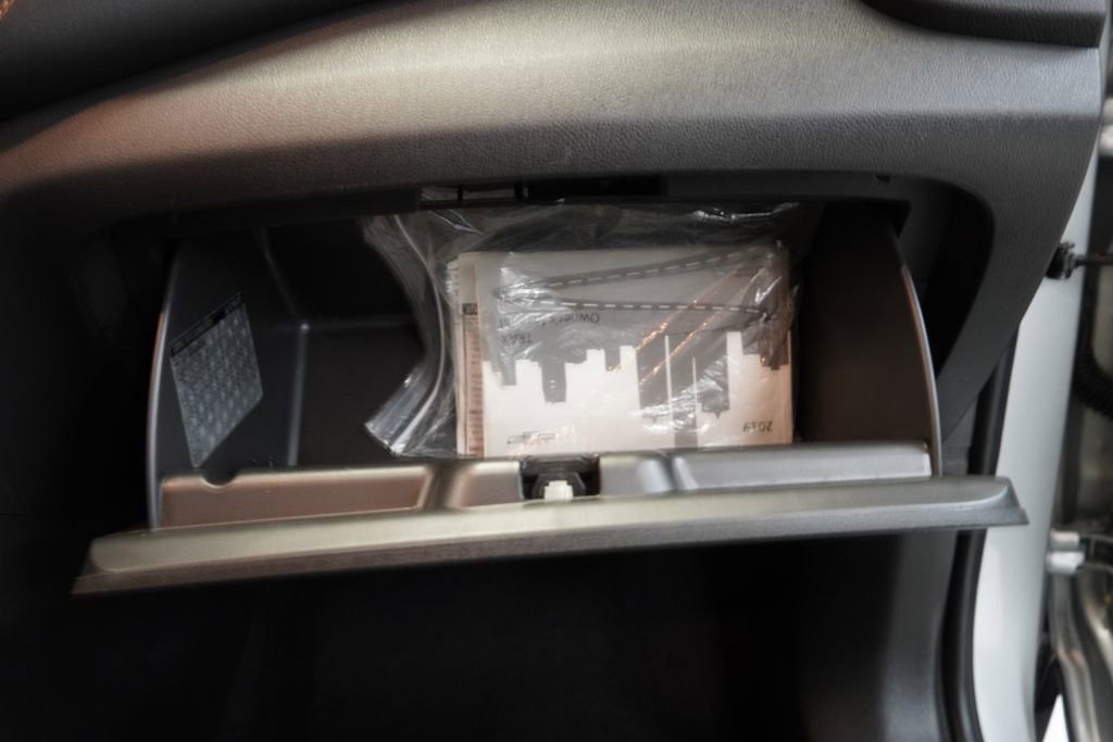 Used 2019 Chevrolet Trax LT w/ LT Convenience Package image 35