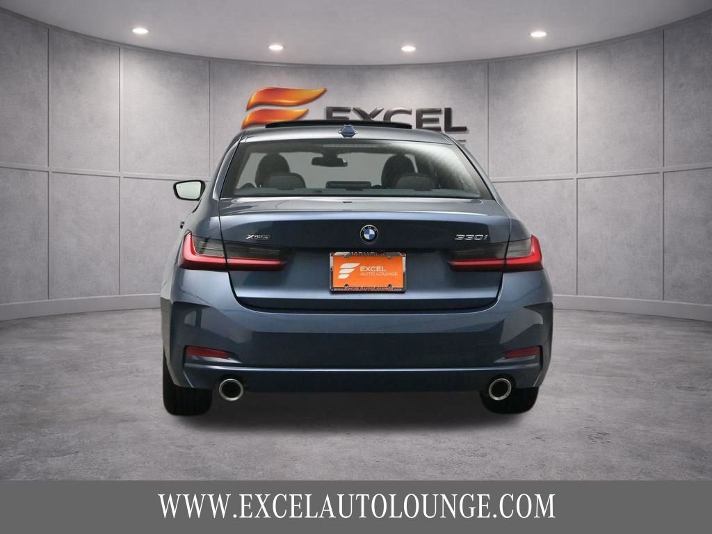 Used 2025 BMW 330i xDrive Sedan image 5