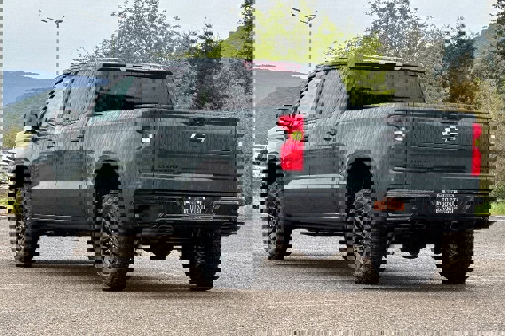 New 2026 Chevrolet Silverado 1500 Custom Trail Boss w/ Dark Appearance Package image 6