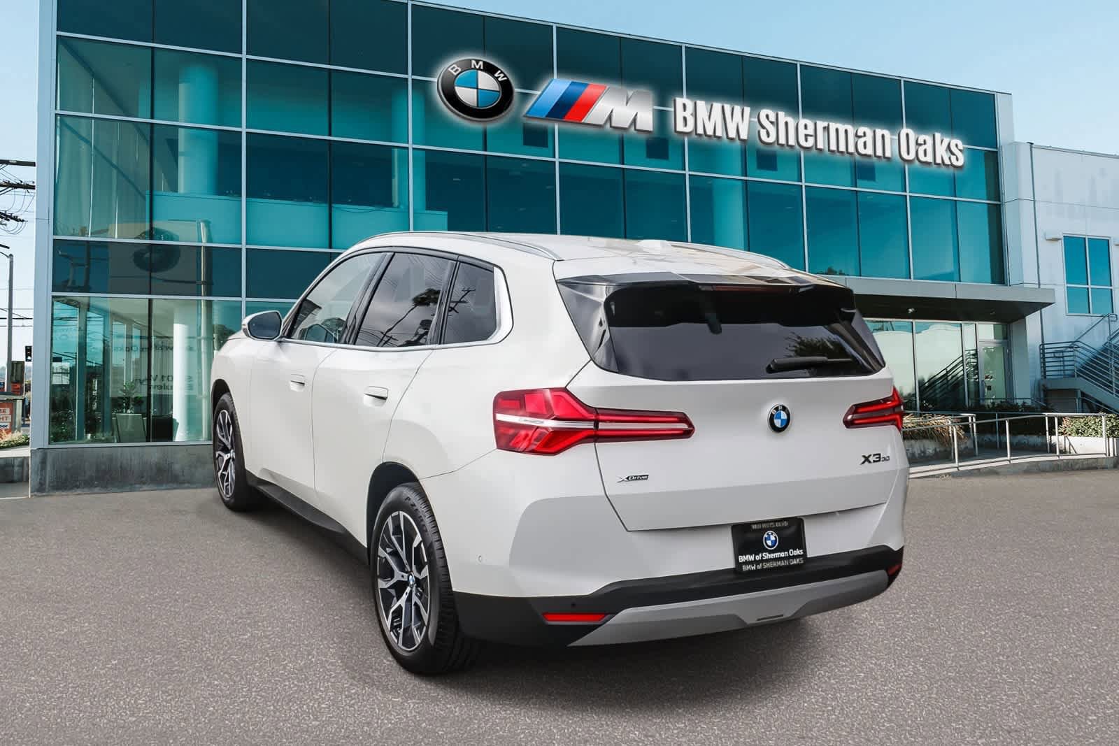 Used 2026 BMW X3 xDrive30 w/ Convenience Package AWD/4WD image 6