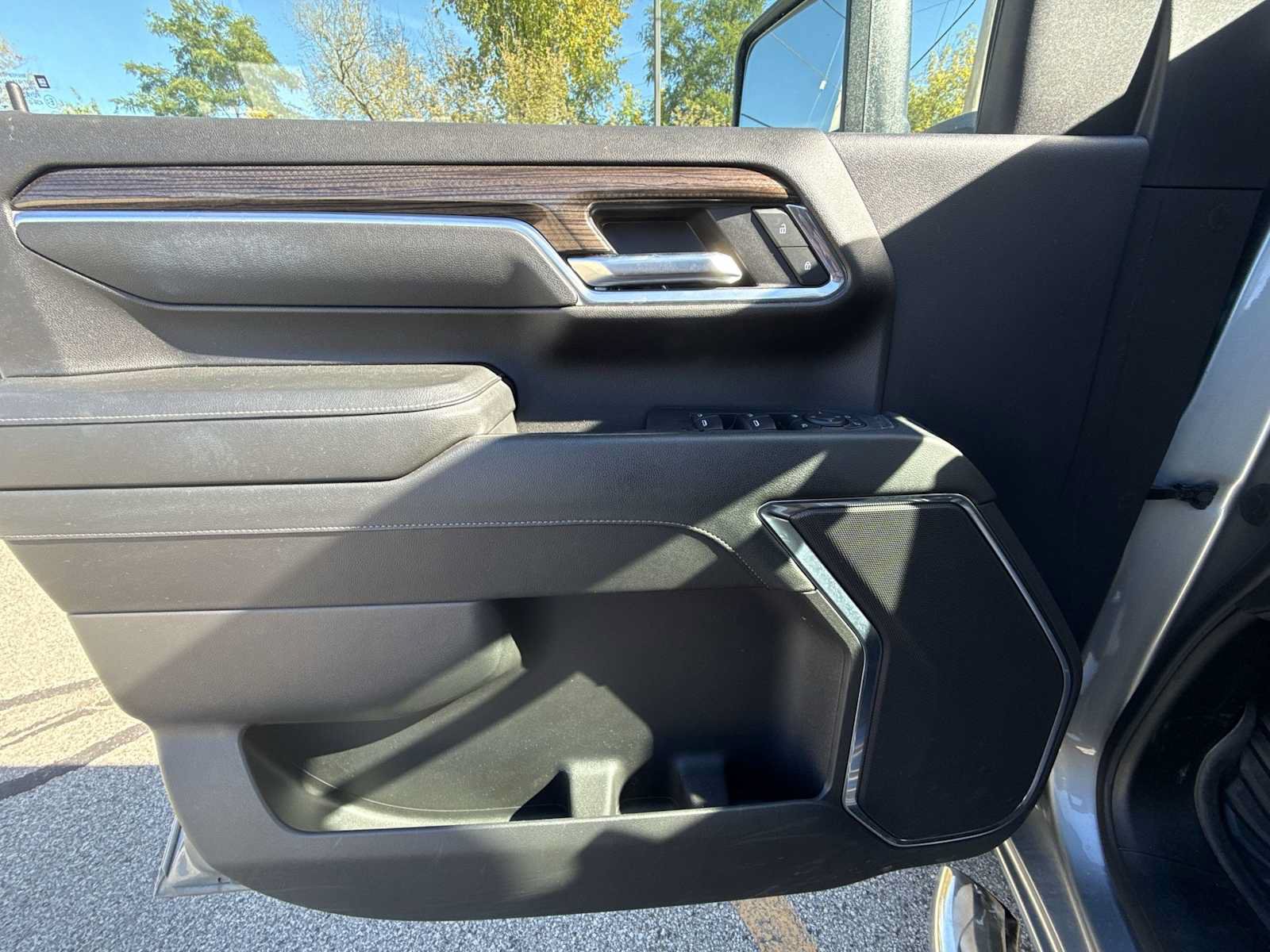 Certified 2024 Chevrolet Silverado 2500 LT AWD/4WD image 21