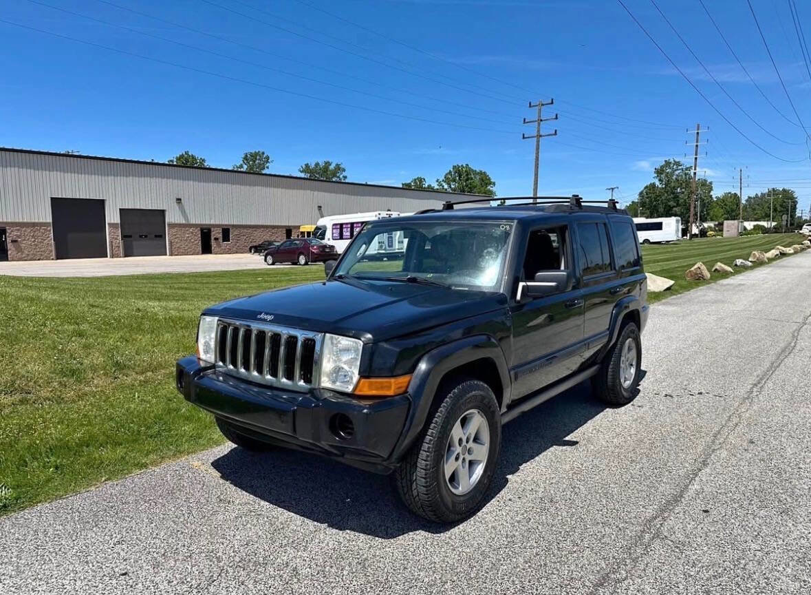 Used 2008 Jeep Commander Sport AWD/4WD image 1