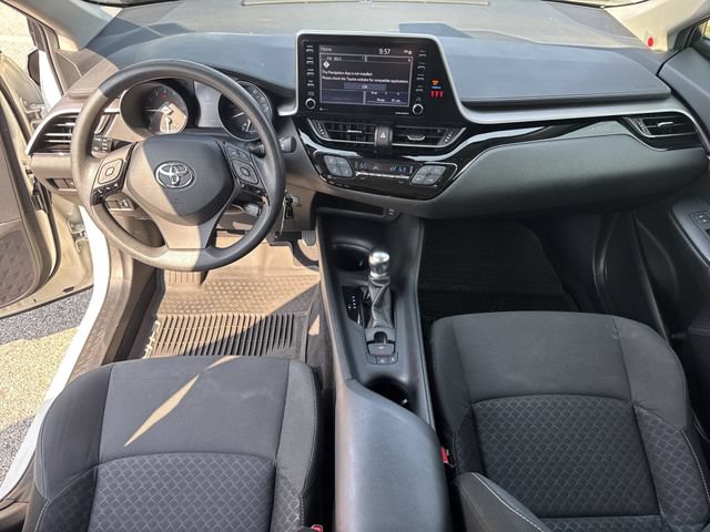 Used 2020 Toyota C-HR LE FWD image 19