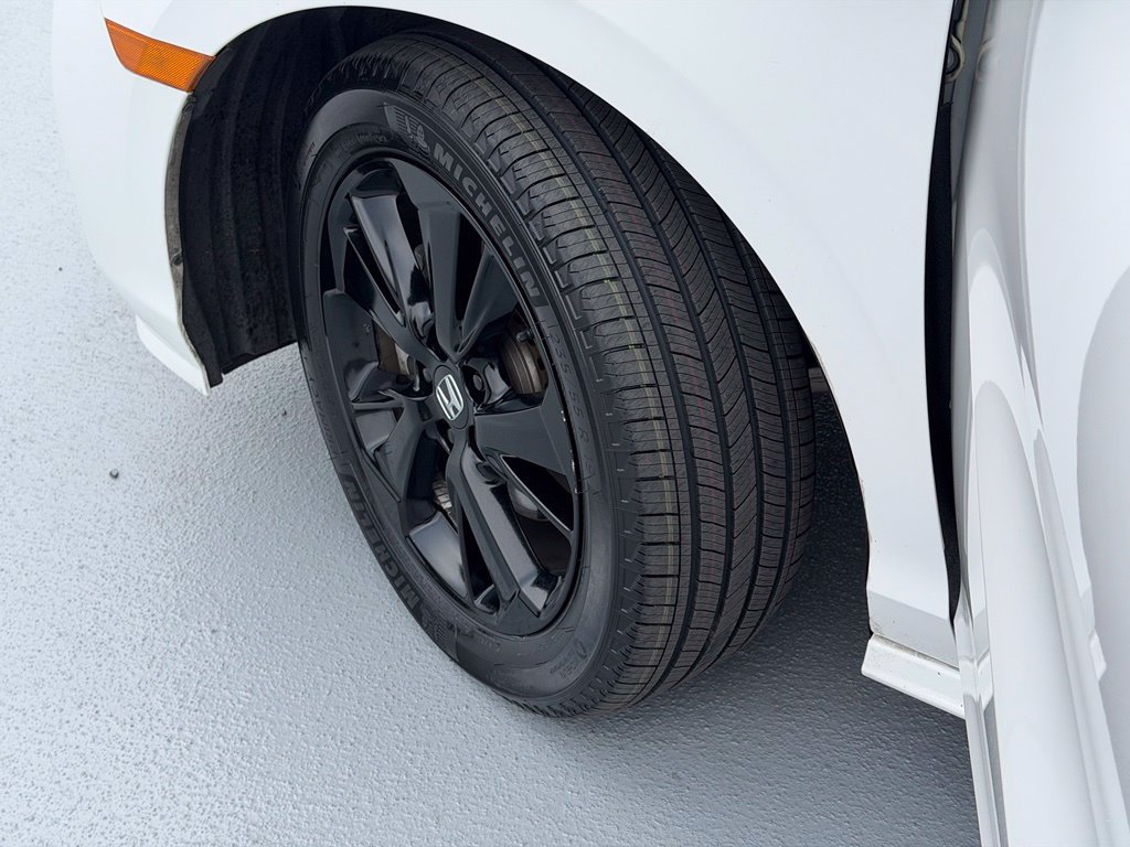 Certified 2024 Honda Odyssey Sport image 29