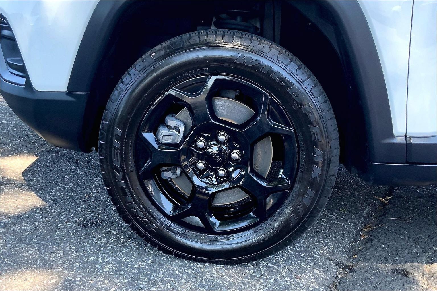Certified 2023 Jeep Compass Trailhawk w/ Trailhawk Elite Group AWD/4WD image 8