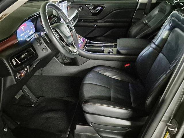 Used 2022 Lincoln Aviator Reserve w/ Equipment Group 201A RWD image 12