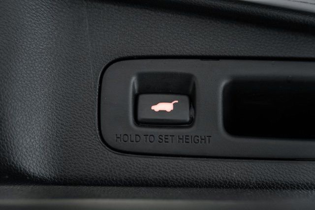 Used 2021 Honda CR-V Touring image 11