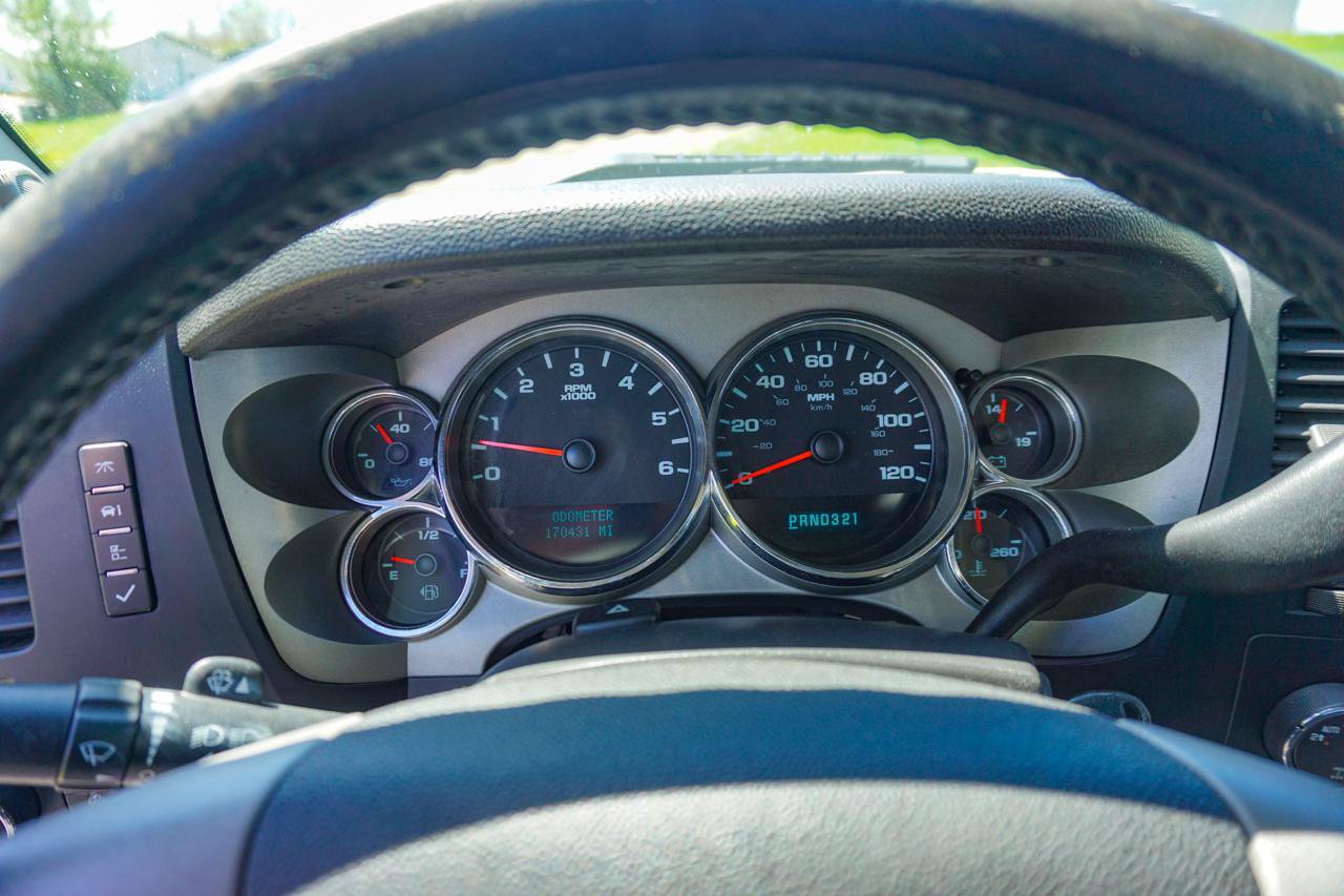 Used 2008 GMC Sierra 1500 SLE w/ Power Pack Plus AWD/4WD image 11
