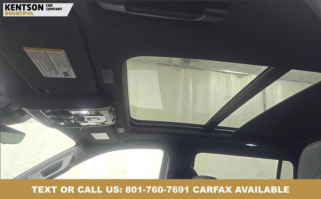 Used 2026 GMC Yukon XL AT4 w/ AT4 Premium Plus Package AWD/4WD image 8