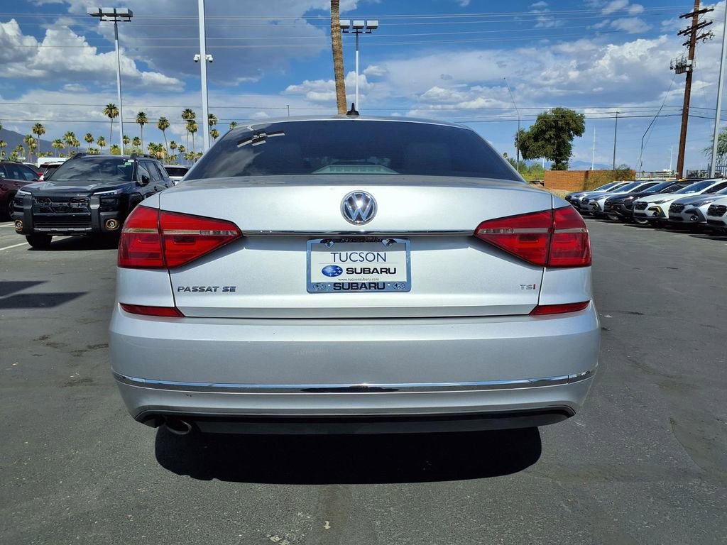 Used 2016 Volkswagen Passat 1.8T SE FWD image 12