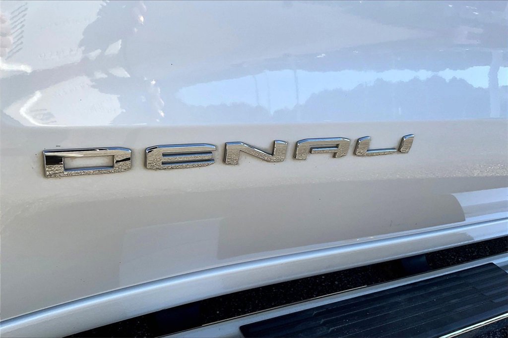Used 2021 GMC Sierra 1500 Denali image 8