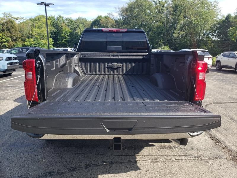 New 2026 Chevrolet Silverado 3500 LT w/ All Star Edition AWD/4WD image 5