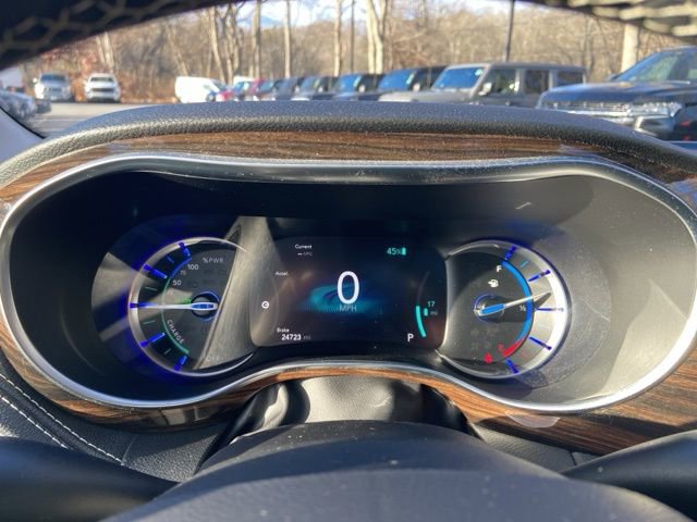 Used 2022 Chrysler Pacifica Limited image 21