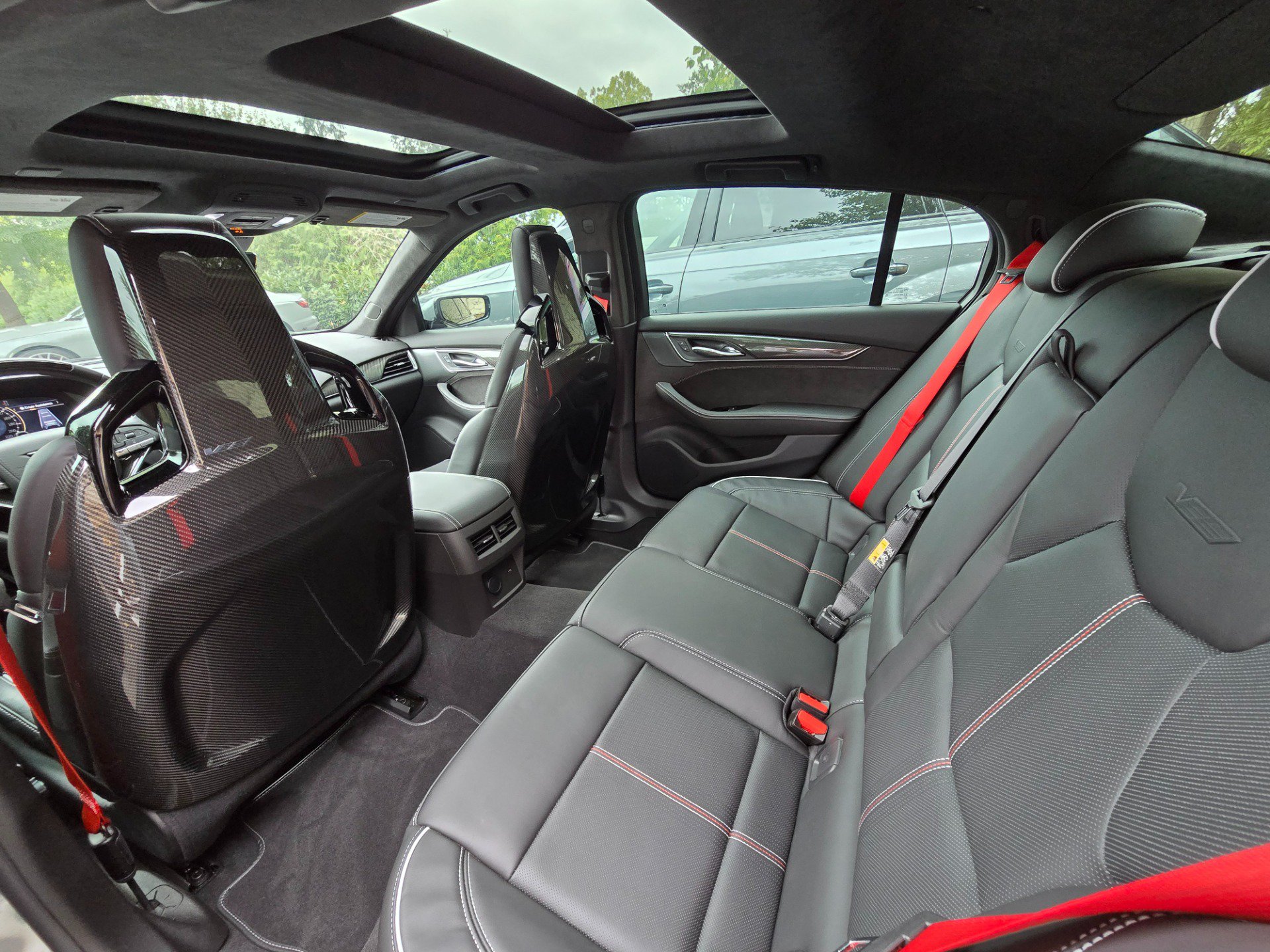 Used 2024 Cadillac CT5 V Blackwing w/ Carbon Fiber Package 2 RWD image 22