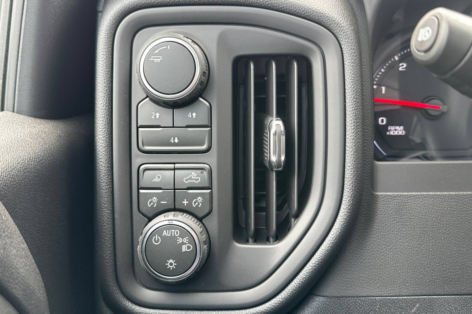 New 2026 Chevrolet Silverado 3500 W/T w/ WT Fleet Convenience Package AWD/4WD image 27