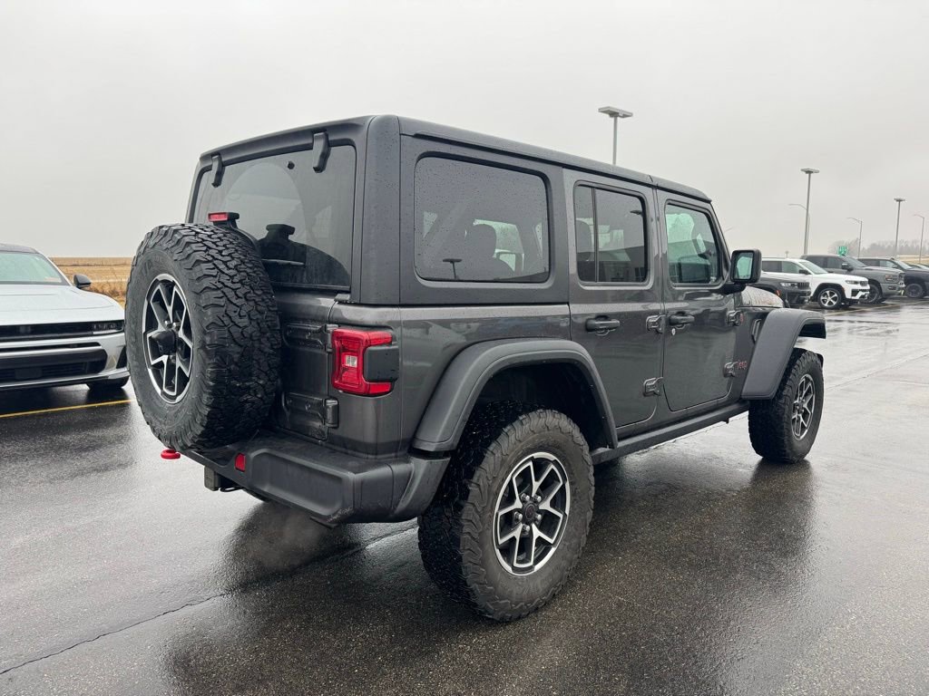 Used 2024 Jeep Wrangler Unlimited Rubicon w/ Technology Group image 13