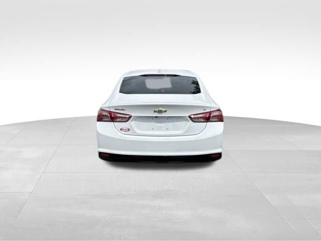 Used 2022 Chevrolet Malibu LT FWD image 6
