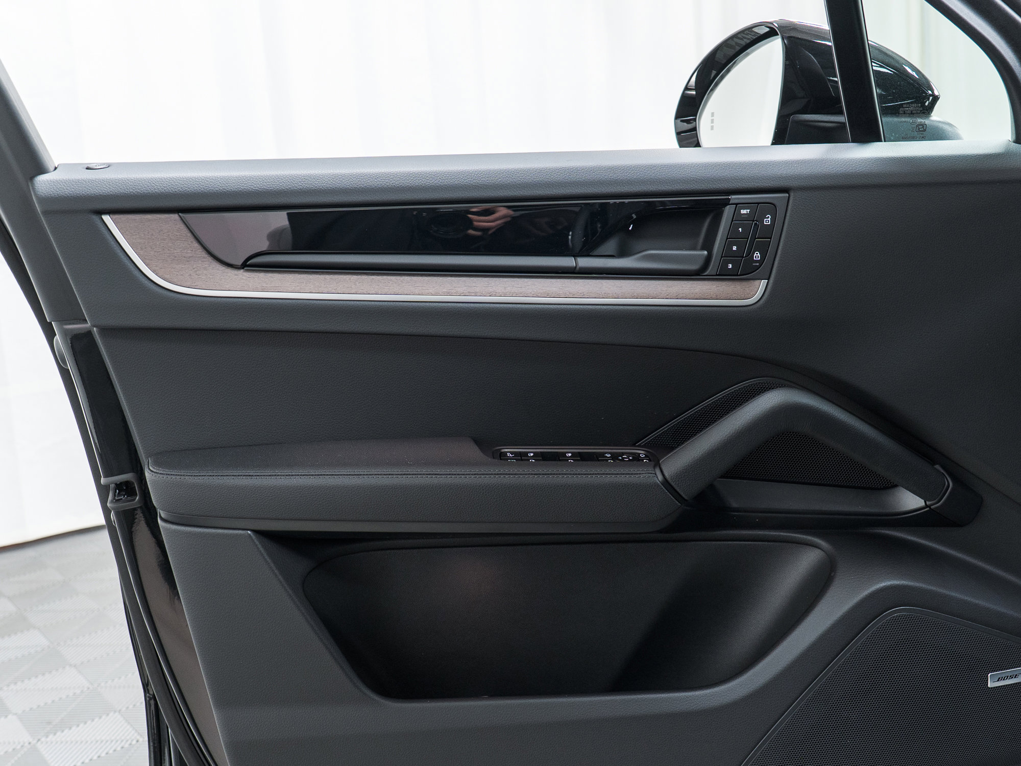 New 2026 Porsche Cayenne E-Hybrid image 14