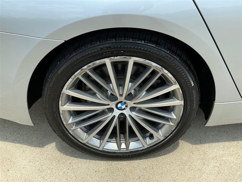 Used 2017 BMW 540i xDrive AWD/4WD image 21